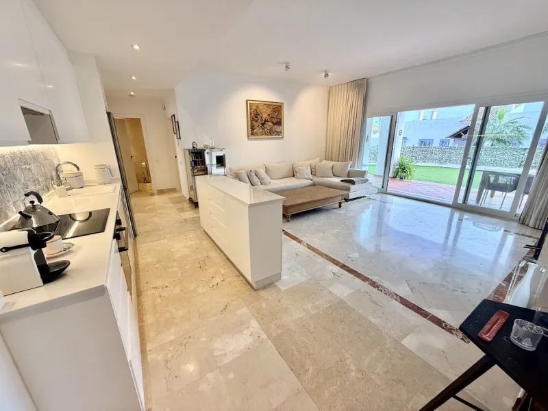 Ground Floor Apartment, Benahavís, Costa del Sol.