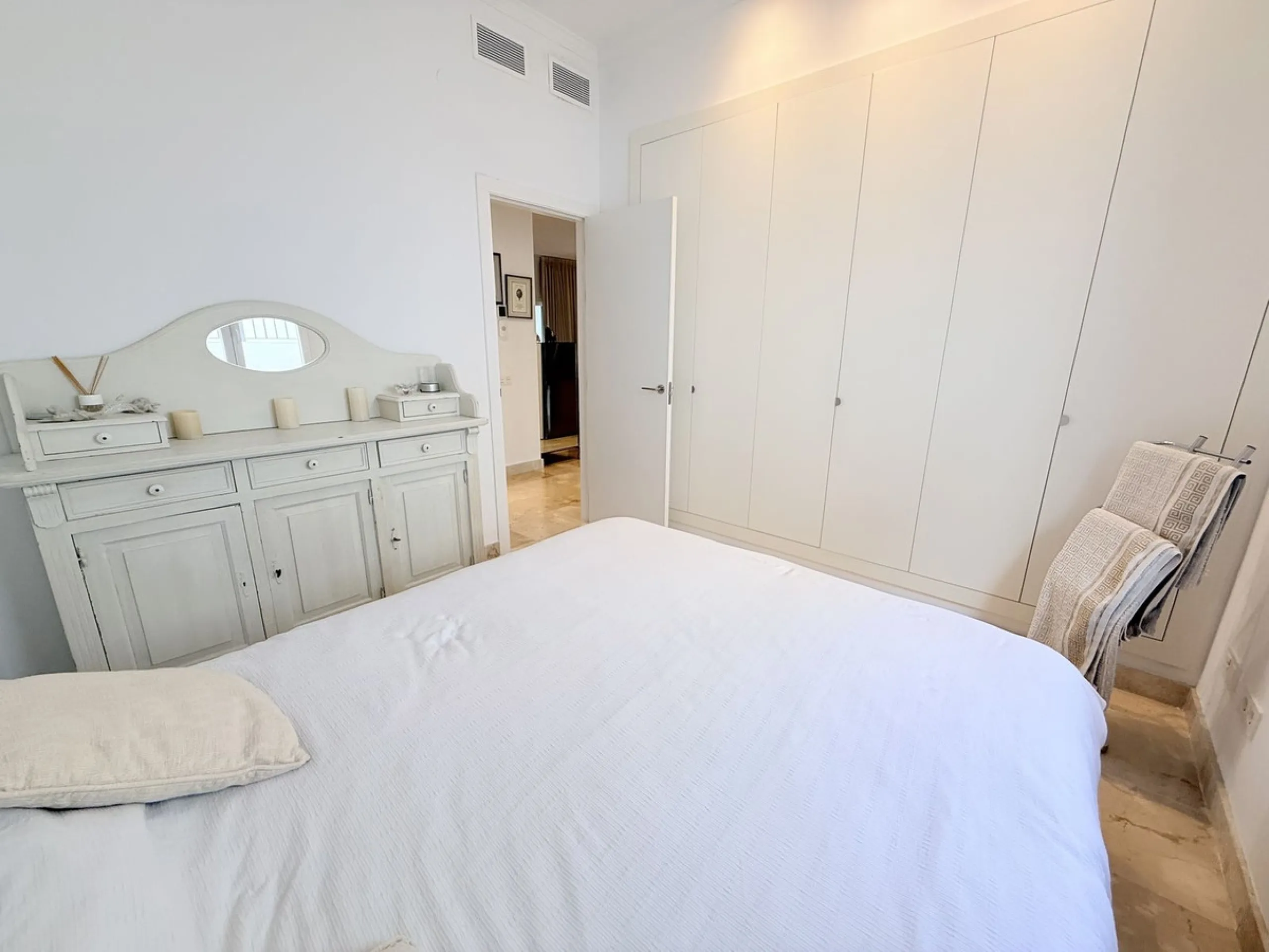 Ground Floor Apartment, Benahavís, Costa del Sol.