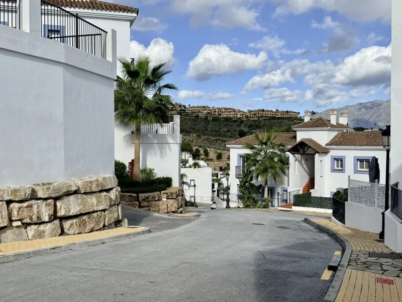 Ground Floor Apartment, Benahavís, Costa del Sol.