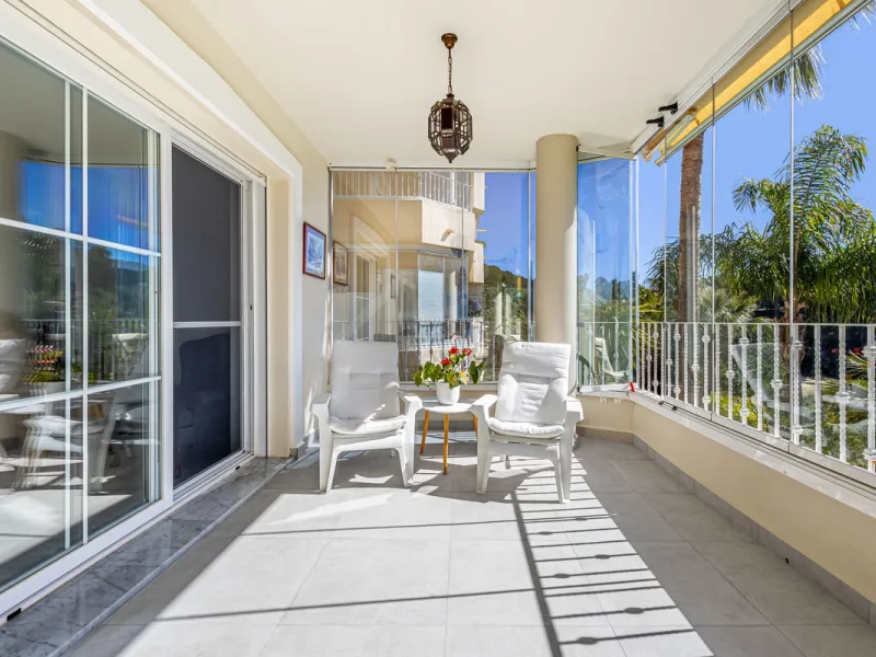 STUNNING LAS TERRAZAS 3 BEDROOM APARTMENT