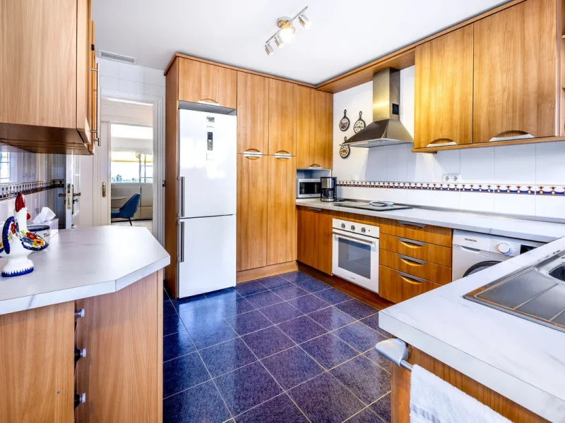 STUNNING LAS TERRAZAS 3 BEDROOM APARTMENT