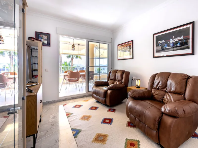 STUNNING LAS TERRAZAS 3 BEDROOM APARTMENT