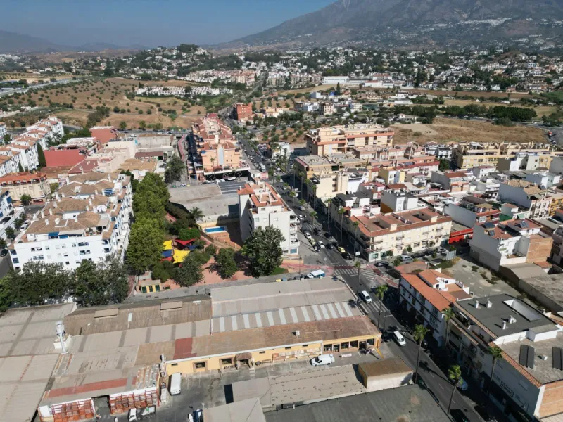 Unique opportunity in the heart of Mijas – Industrial warehouse with residential unit and development potential