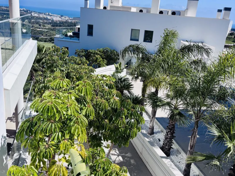 Apartment - Ground Floor Apartment в продаже в Mijas, Málaga. В доме 3 спален и 4 ванных комнат. Площадь дома 181 м²