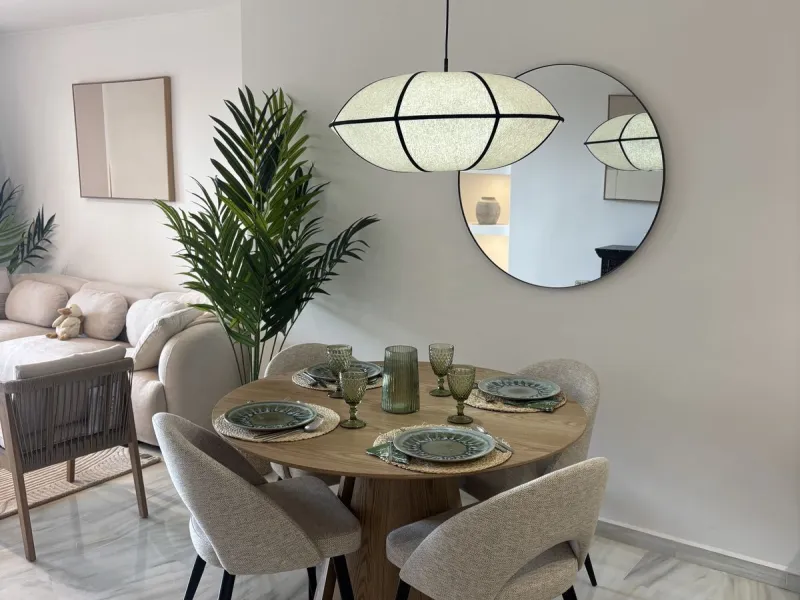 Stunning Renovated Apartment with Sea and Pool Views – Calahonda