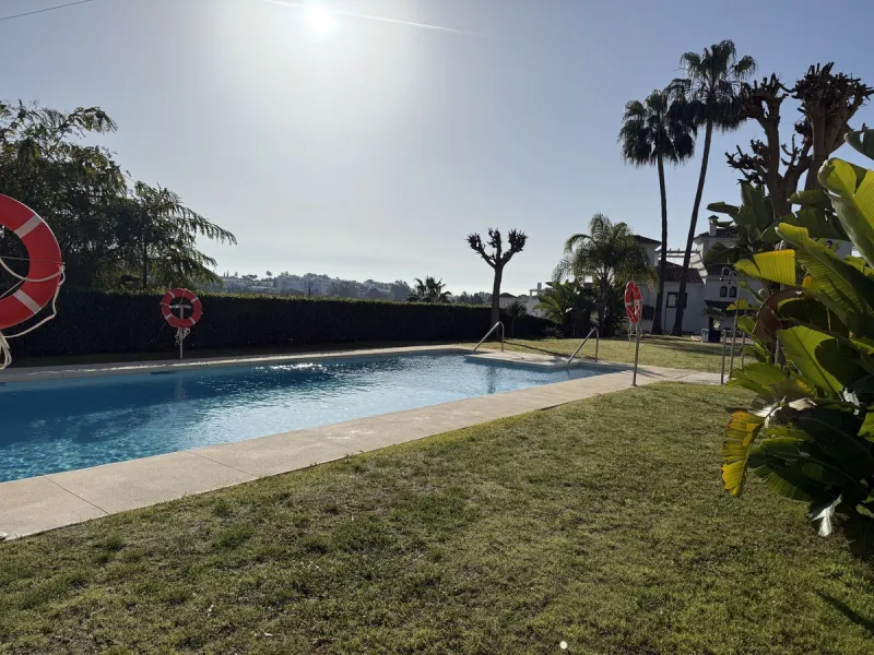 Exquisitely Reformed Townhouse in Montevideo Hills – Where Contemporary Design Meets Mediterranean Lifestyle