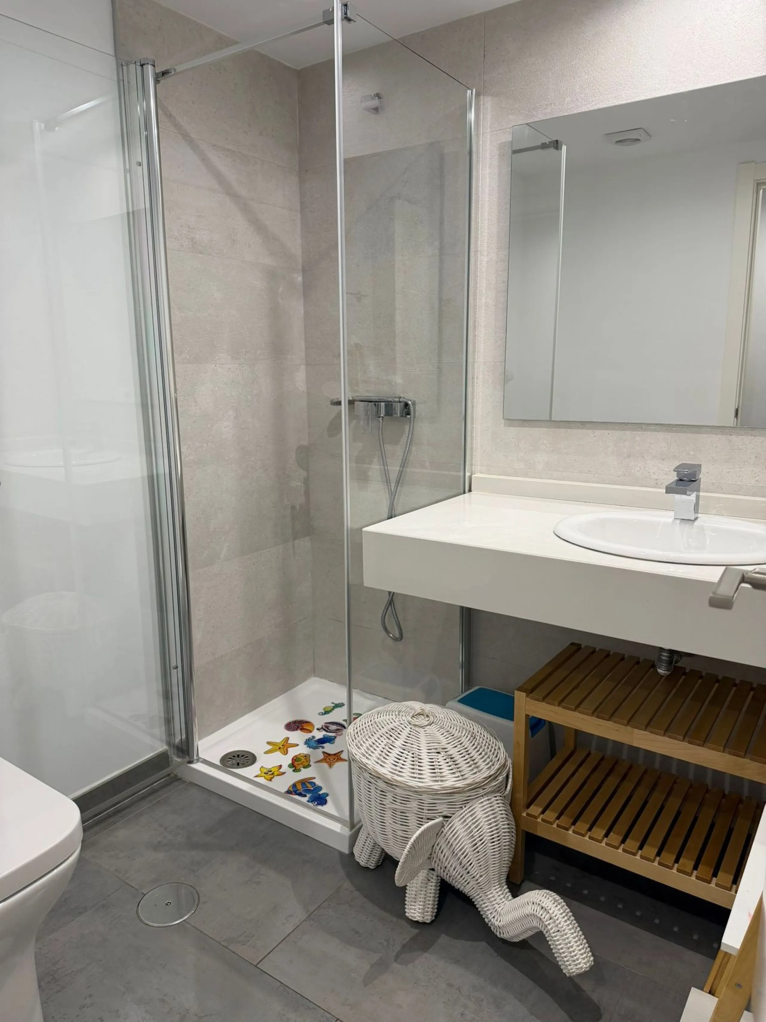 Would you like to live in a place surrounded by amenities, with beautiful views and without worrying about anything because you will always be taken care of?