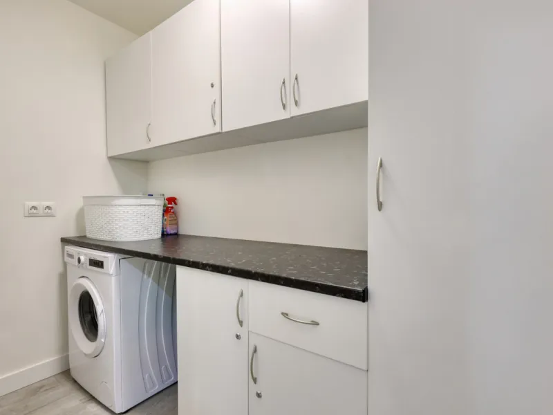 This stylish three bedroom townhouse is set within the popular Golden View I development, an elevated residential community known for its open sea views that stretch all the way to Gibraltar and the coast of Morocco. Thanks to its southwest facing orienta