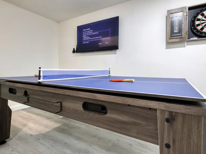 This stylish three bedroom townhouse is set within the popular Golden View I development, an elevated residential community known for its open sea views that stretch all the way to Gibraltar and the coast of Morocco. Thanks to its southwest facing orienta