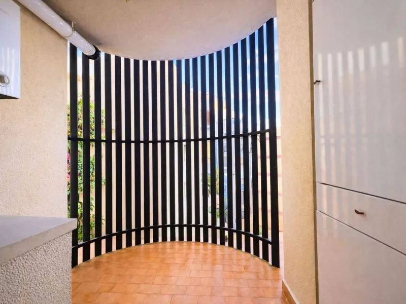 Apartment - Middle Floor Apartment в продаже в Marbella, Málaga. В доме 2 спален и 1 ванных комнат. Площадь дома 110 м²