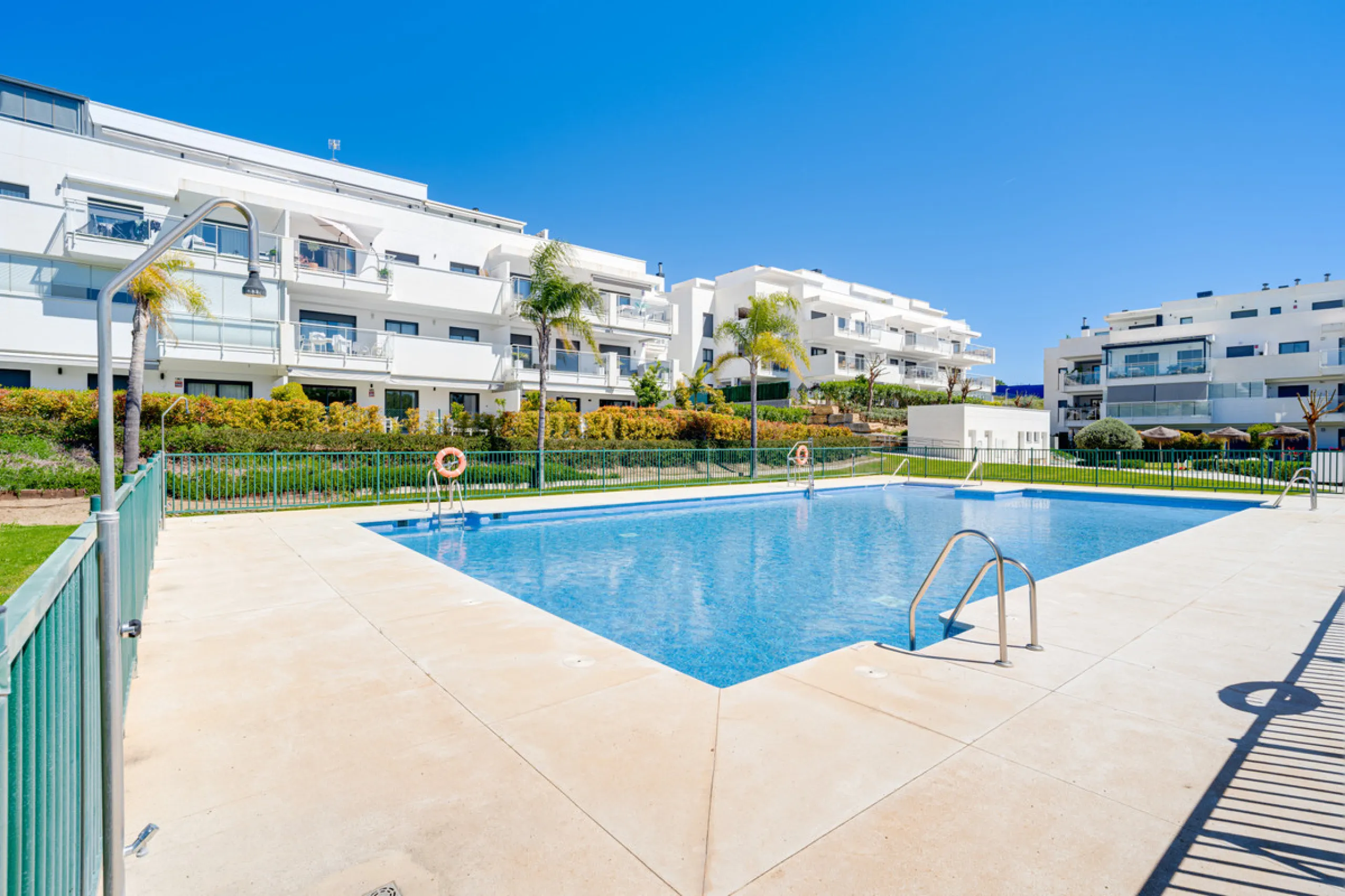 This bright and spacious two-bedroom ground floor apartment is ideally located within the sought-after gated community of El Lagar in La Cala de Mijas. Both bedrooms enjoy direct access to a generous terrace and private garden, offering plenty of natural 