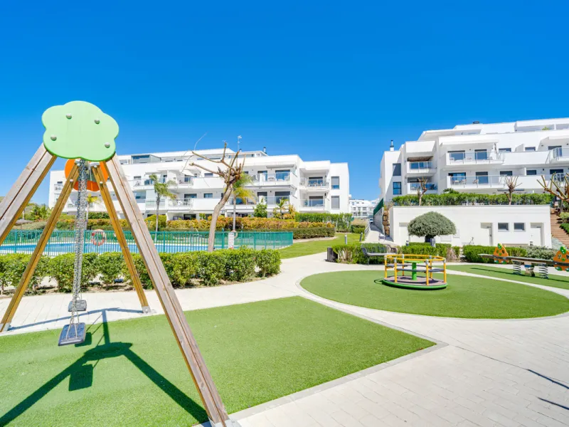 This bright and spacious two-bedroom ground floor apartment is ideally located within the sought-after gated community of El Lagar in La Cala de Mijas. Both bedrooms enjoy direct access to a generous terrace and private garden, offering plenty of natural 