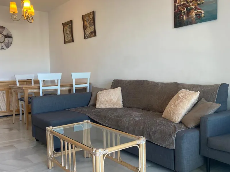 2-bedroom apartment with covered terrace and parking in Hacienda Miraflores, Riviera del Sol (Mijas)