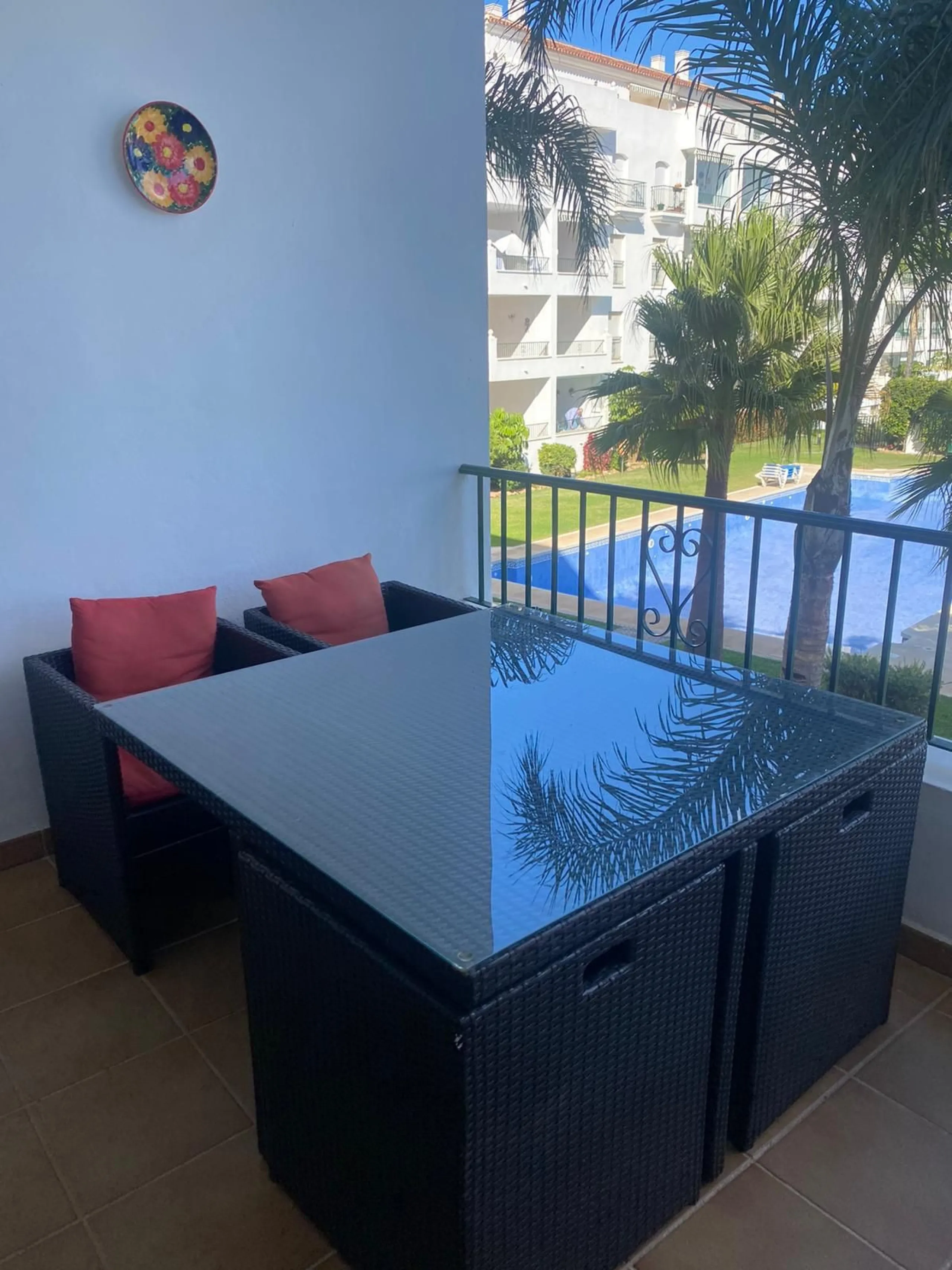 2-bedroom apartment with covered terrace and parking in Hacienda Miraflores, Riviera del Sol (Mijas)