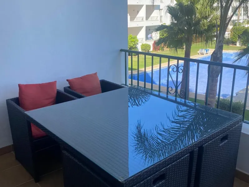2-bedroom apartment with covered terrace and parking in Hacienda Miraflores, Riviera del Sol (Mijas)