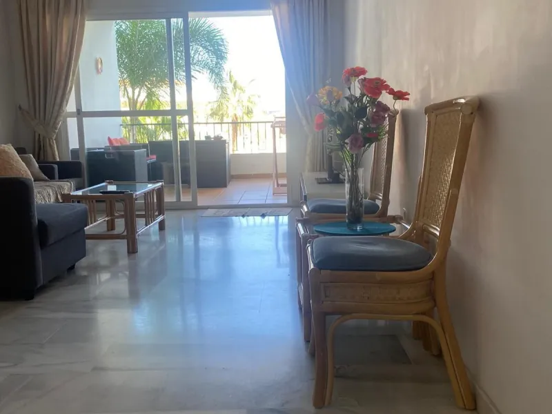 2-bedroom apartment with covered terrace and parking in Hacienda Miraflores, Riviera del Sol (Mijas)