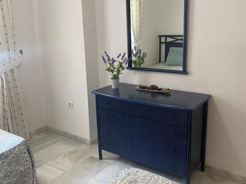 2-bedroom apartment with covered terrace and parking in Hacienda Miraflores, Riviera del Sol (Mijas)