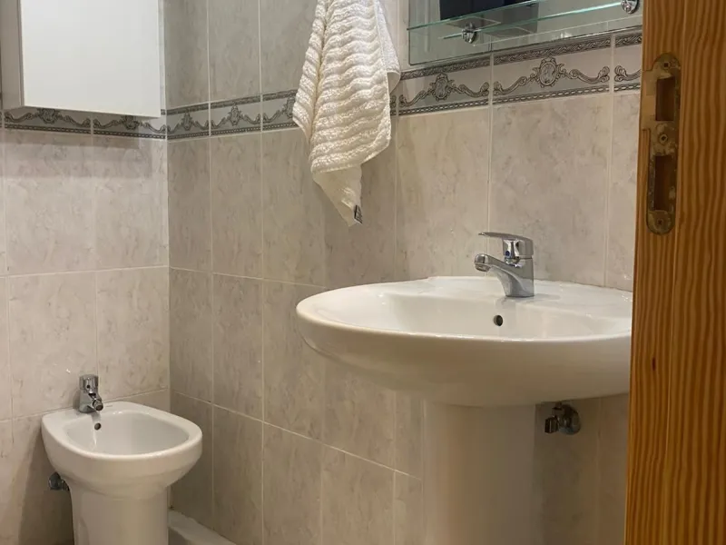 2-bedroom apartment with covered terrace and parking in Hacienda Miraflores, Riviera del Sol (Mijas)