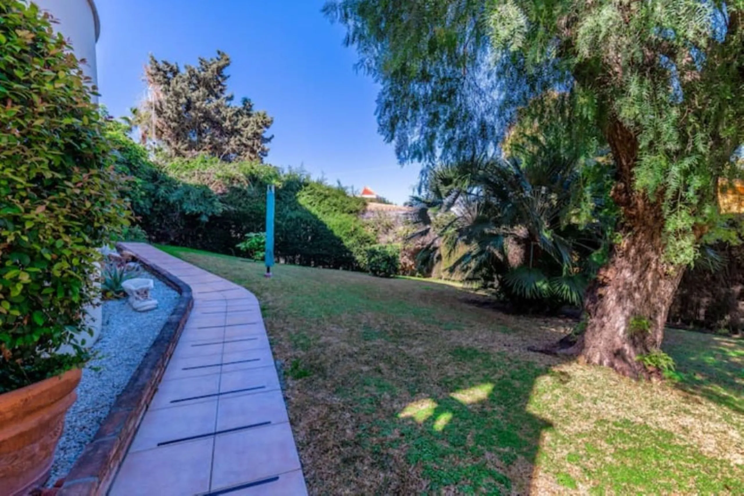 Detached Villa, Nueva Andalucía, Costa del Sol.