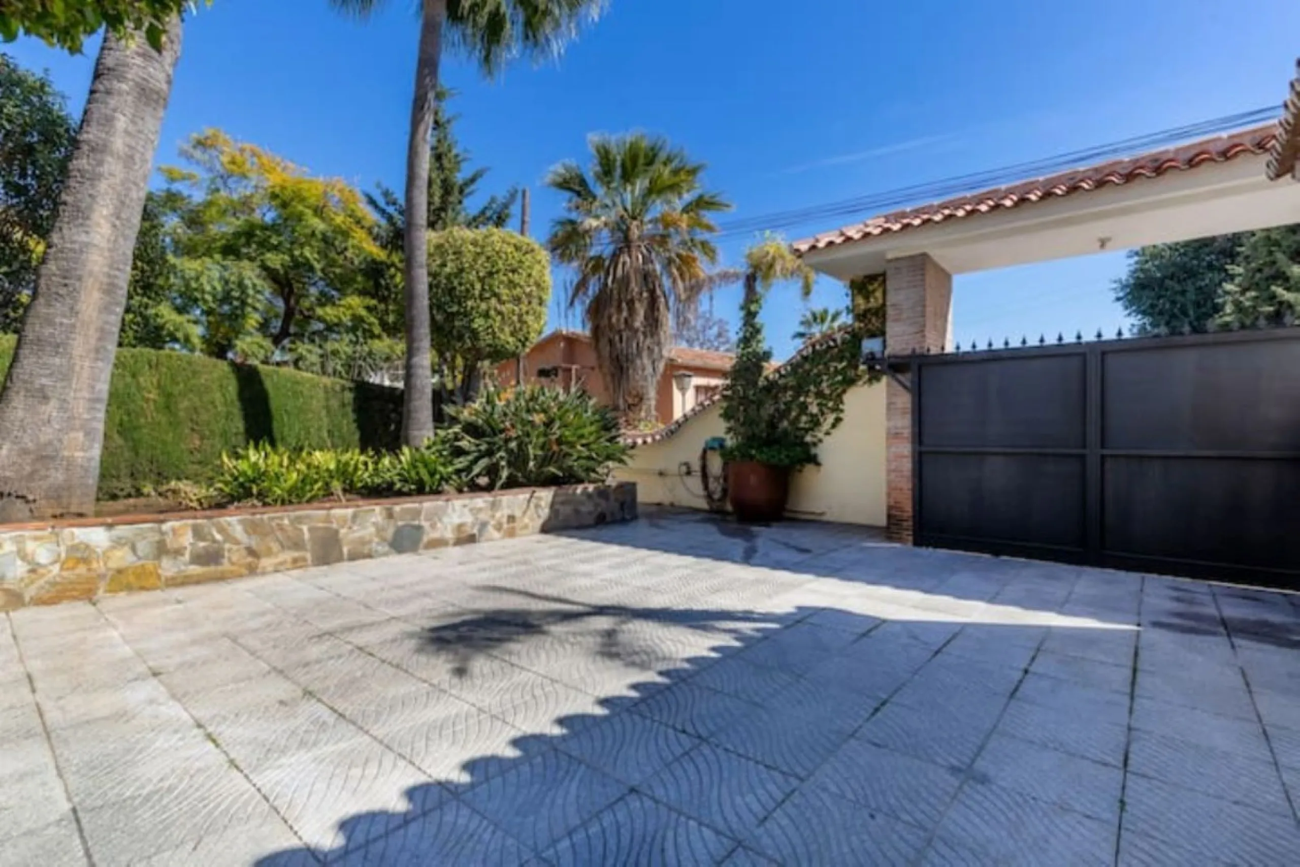 Detached Villa, Nueva Andalucía, Costa del Sol.