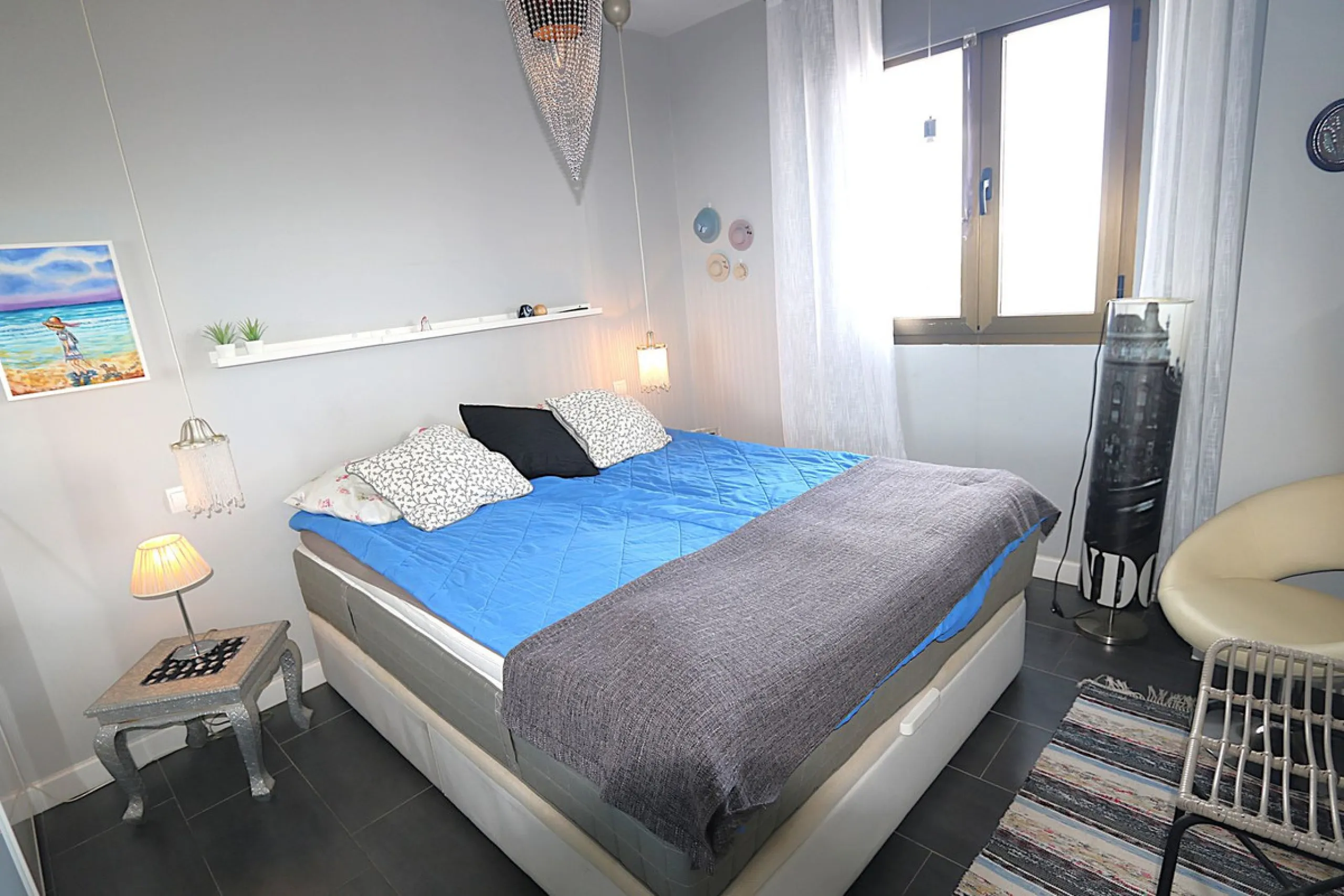 Apartment - Middle Floor Apartment в продаже в Fuengirola, Málaga. В доме 3 спален и 2 ванных комнат. Площадь дома 90 м²