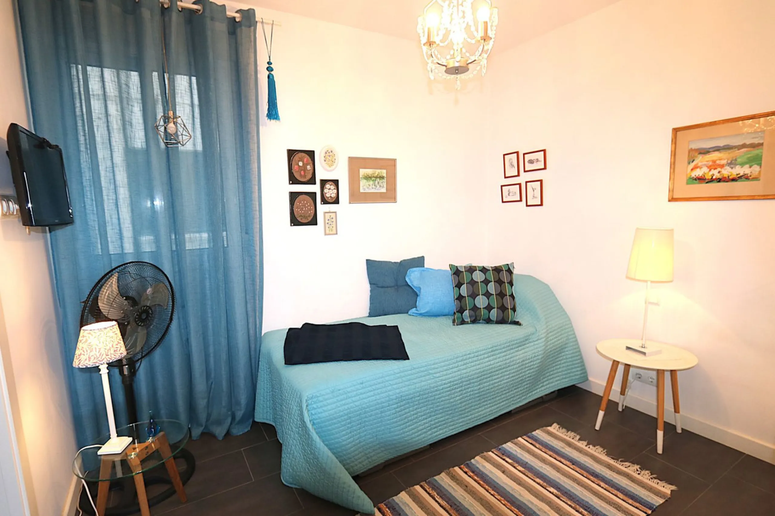Apartment - Middle Floor Apartment в продаже в Fuengirola, Málaga. В доме 3 спален и 2 ванных комнат. Площадь дома 90 м²