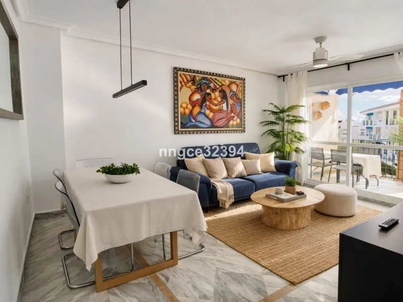 A rare opportunity located beside the popular Restaurante Samna, and within a short distance of Breath and the Puerto Banús Marina. This beautifully presented 2-bedroom, 2-bathroom apartment offers the perfect blend of lifestyle, location, and income pote