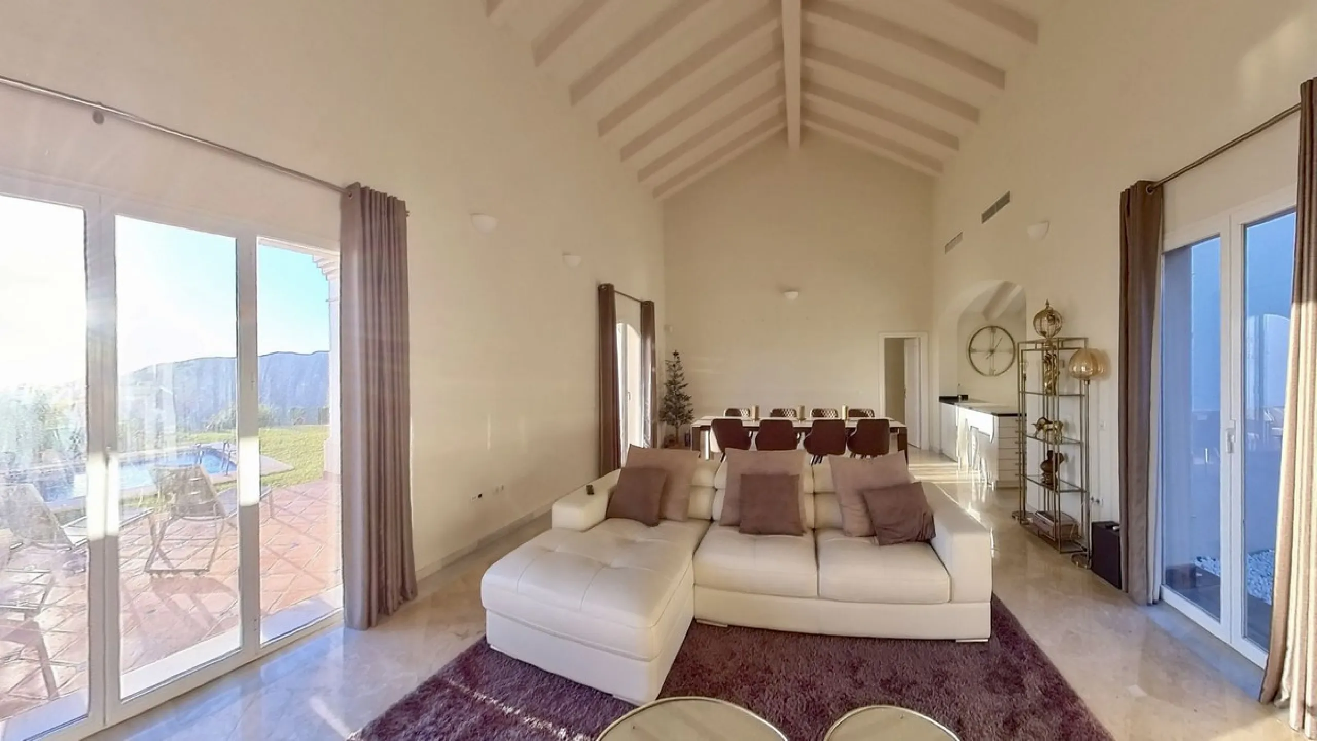 Detached Villa in Sierra Blanca Country Club