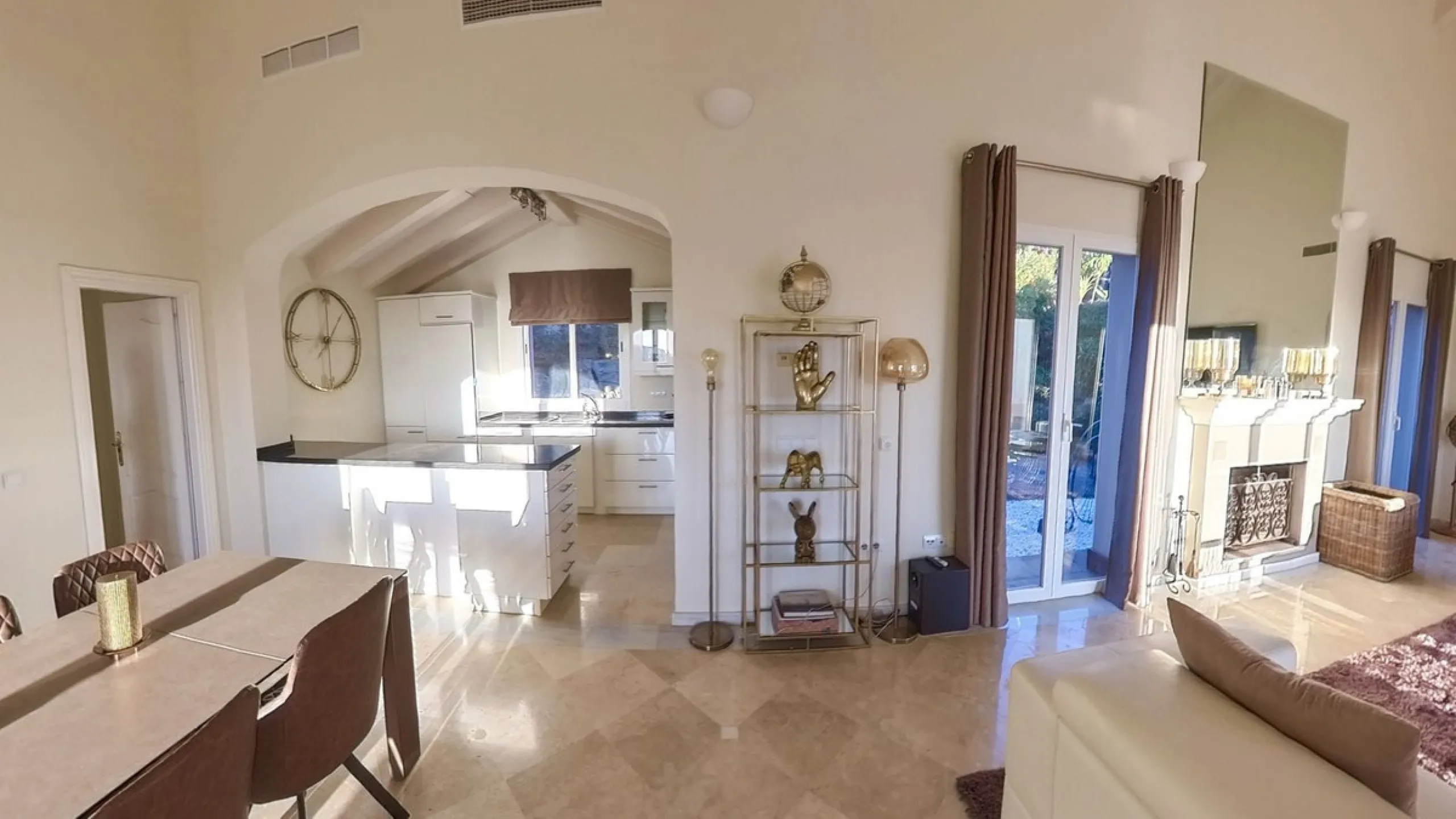 Detached Villa in Sierra Blanca Country Club