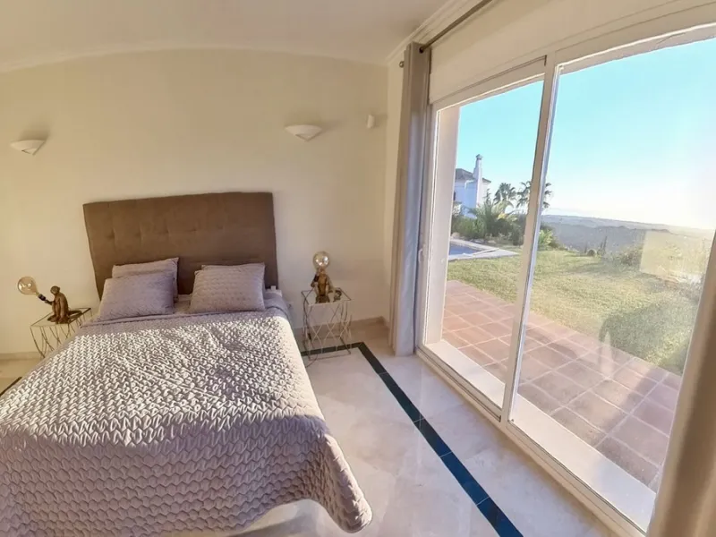 Detached Villa in Sierra Blanca Country Club