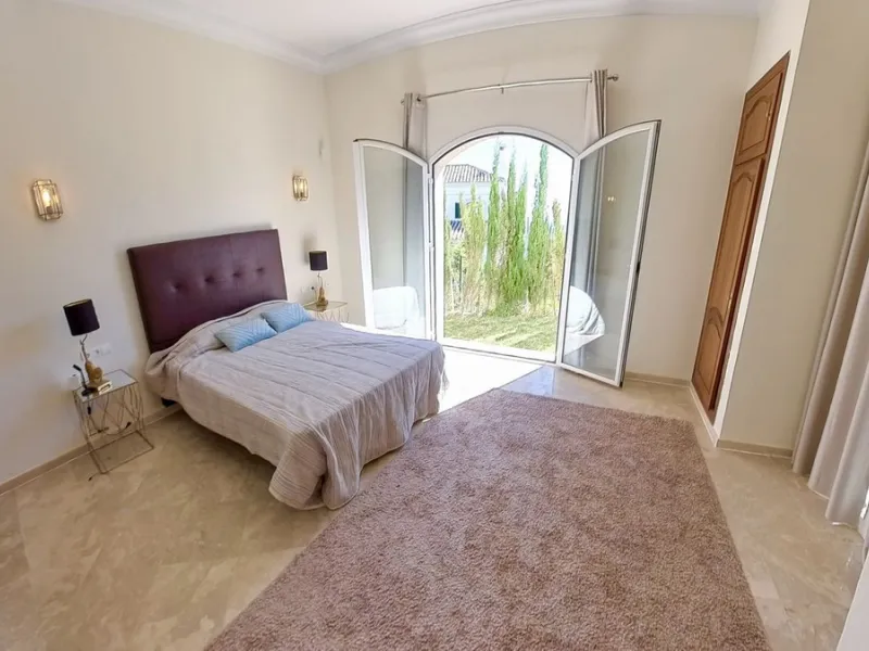 Detached Villa in Sierra Blanca Country Club