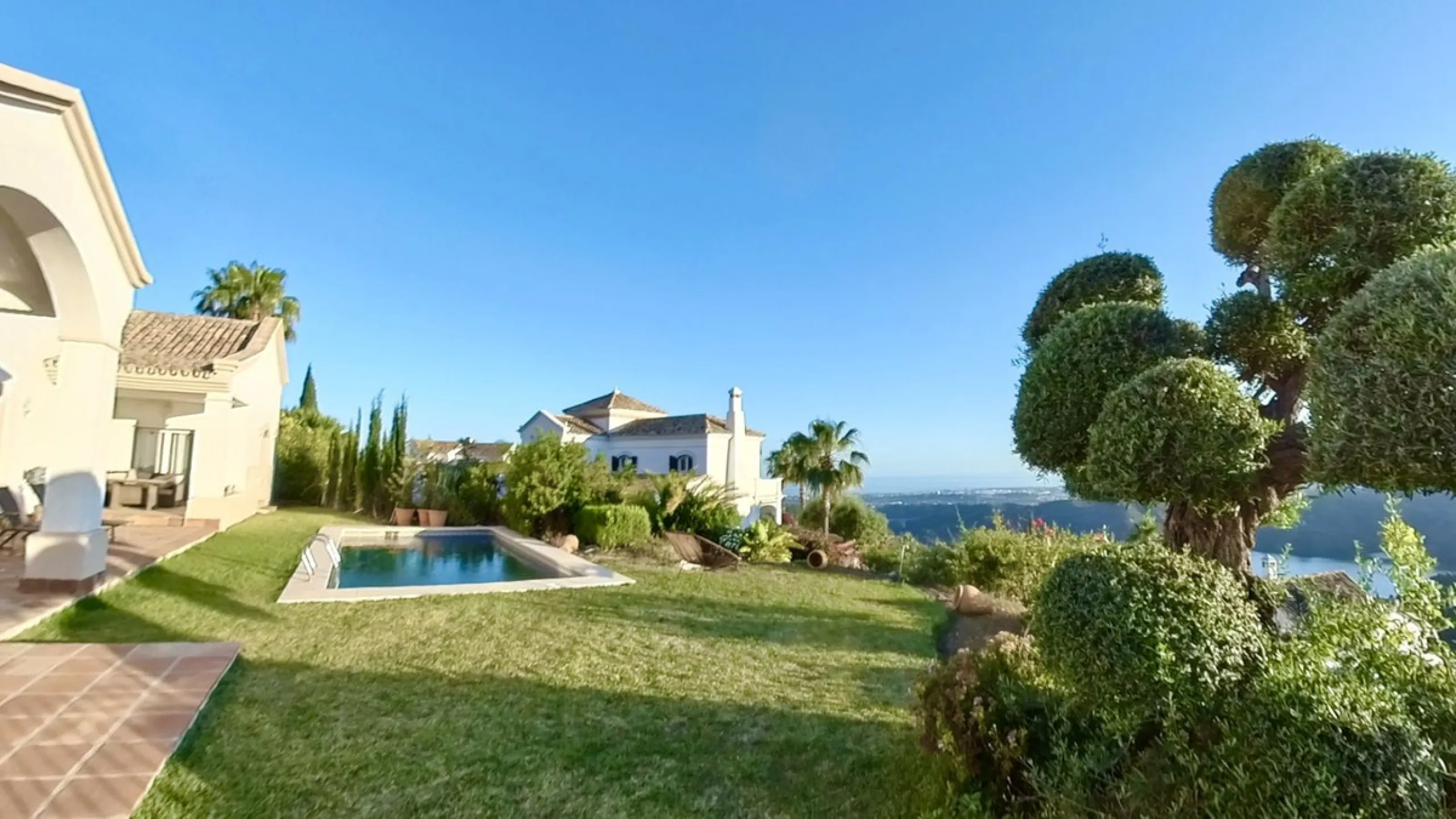 Detached Villa in Sierra Blanca Country Club