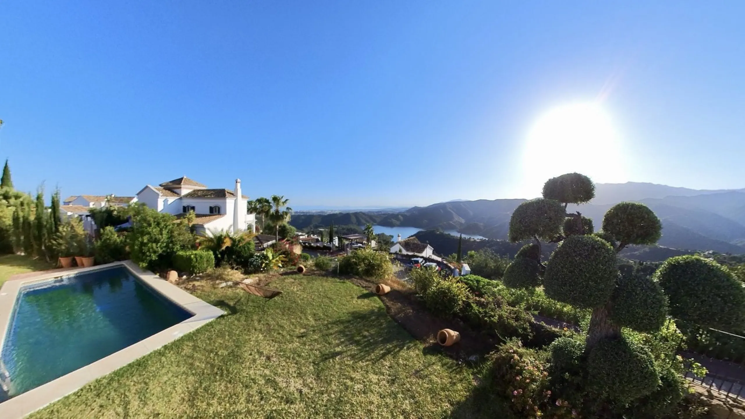 Detached Villa in Sierra Blanca Country Club