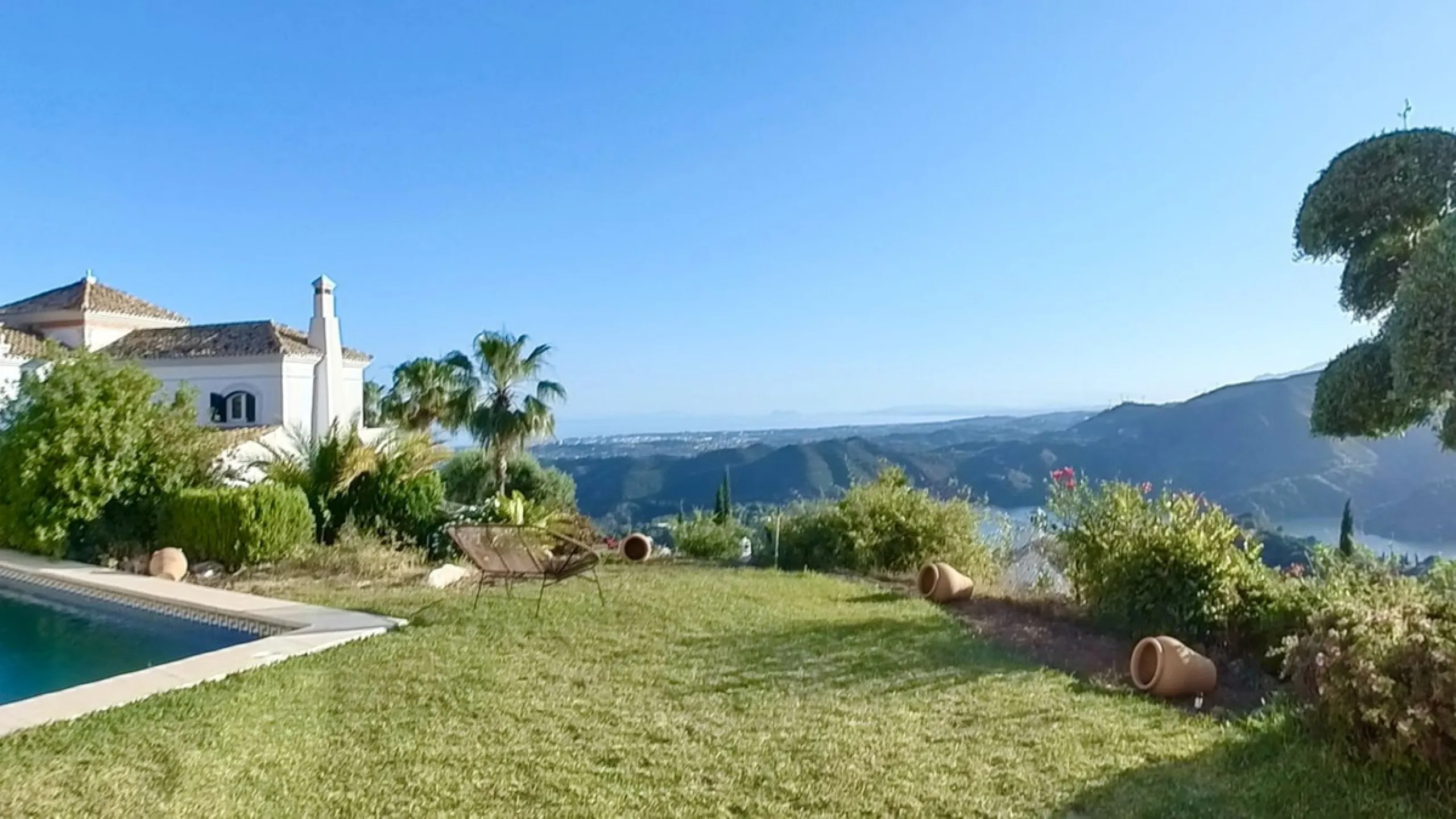 Detached Villa in Sierra Blanca Country Club