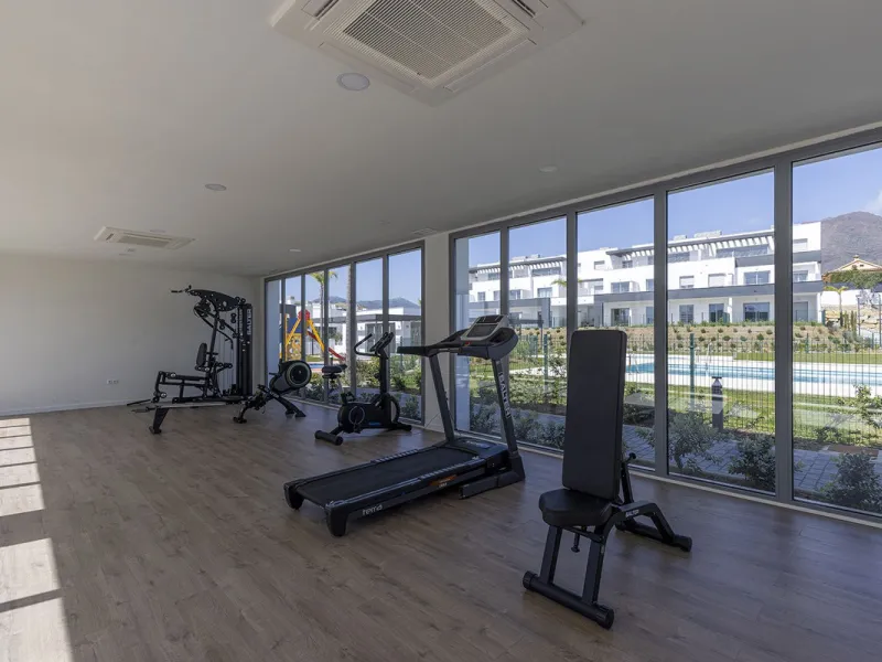 VALLE ROMANO BRAND NEW GARDEN APARTMENT - This recently handed over two bedroom garden apartment located in Habitat Valle Romano with private garden and terrace with master en-suite shower room, bedroom two, guest shower room, open plan living / dining an