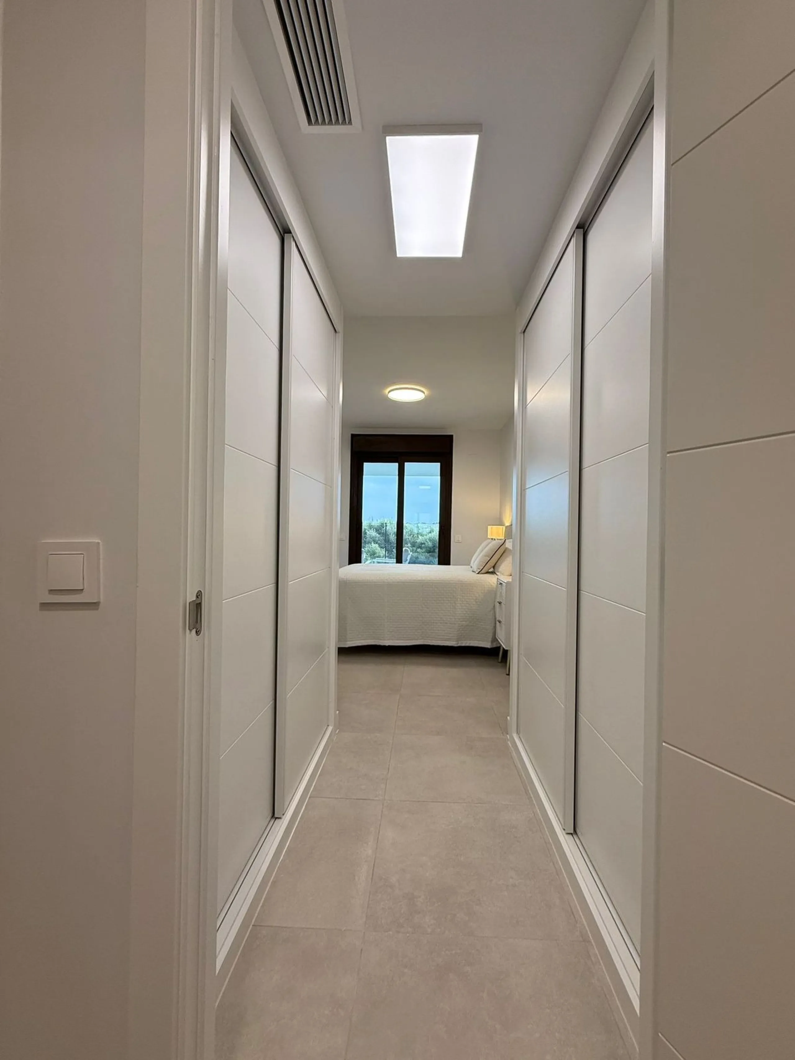 Apartment - Ground Floor Apartment в продаже в Estepona, Málaga. В доме 1 спален и 1 ванных комнат. Площадь дома 72 м². Площадь участка 27 м²