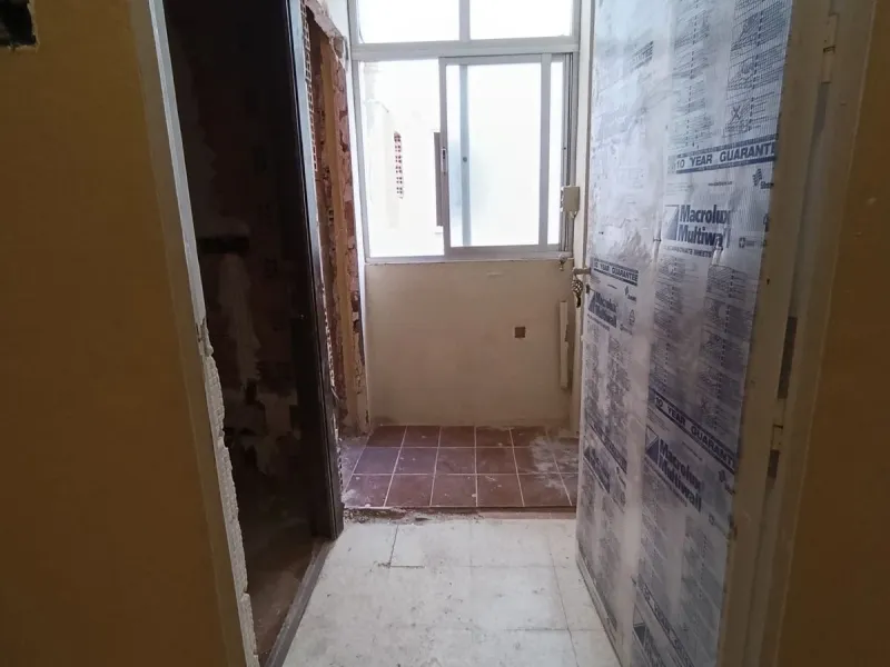 INVESTOR OPPORTUNITY: WHOLE BUILDING FOR REFURBISHMENT IN FUENGIROLA - 150M FROM THE SEA**