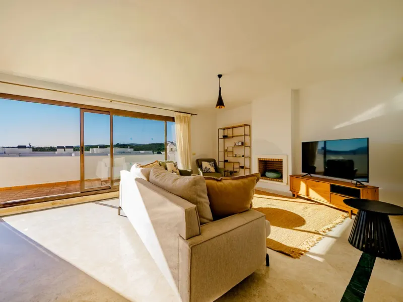 Luxury Penthouse with Tourist License & Exceptional 147 sqm Terrace in Exclusive Albatross, Casares Costa
