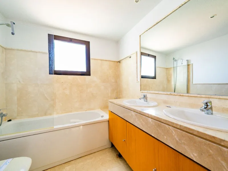 Luxury Penthouse with Tourist License & Exceptional 147 sqm Terrace in Exclusive Albatross, Casares Costa