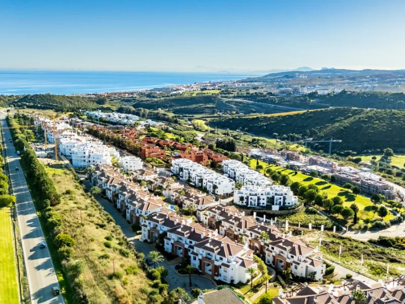Luxury Penthouse with Tourist License & Exceptional 147 sqm Terrace in Exclusive Albatross, Casares Costa