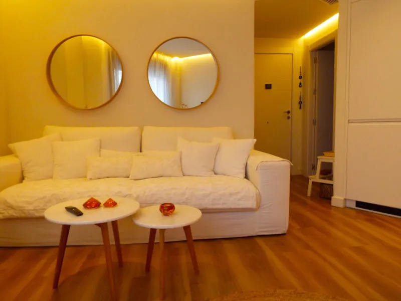 Beautiful and charming apartment for sale in the centre of Estepona, located just a few metres from the iconic La Rada beach, in one of the most sought-after and privileged areas of the town.