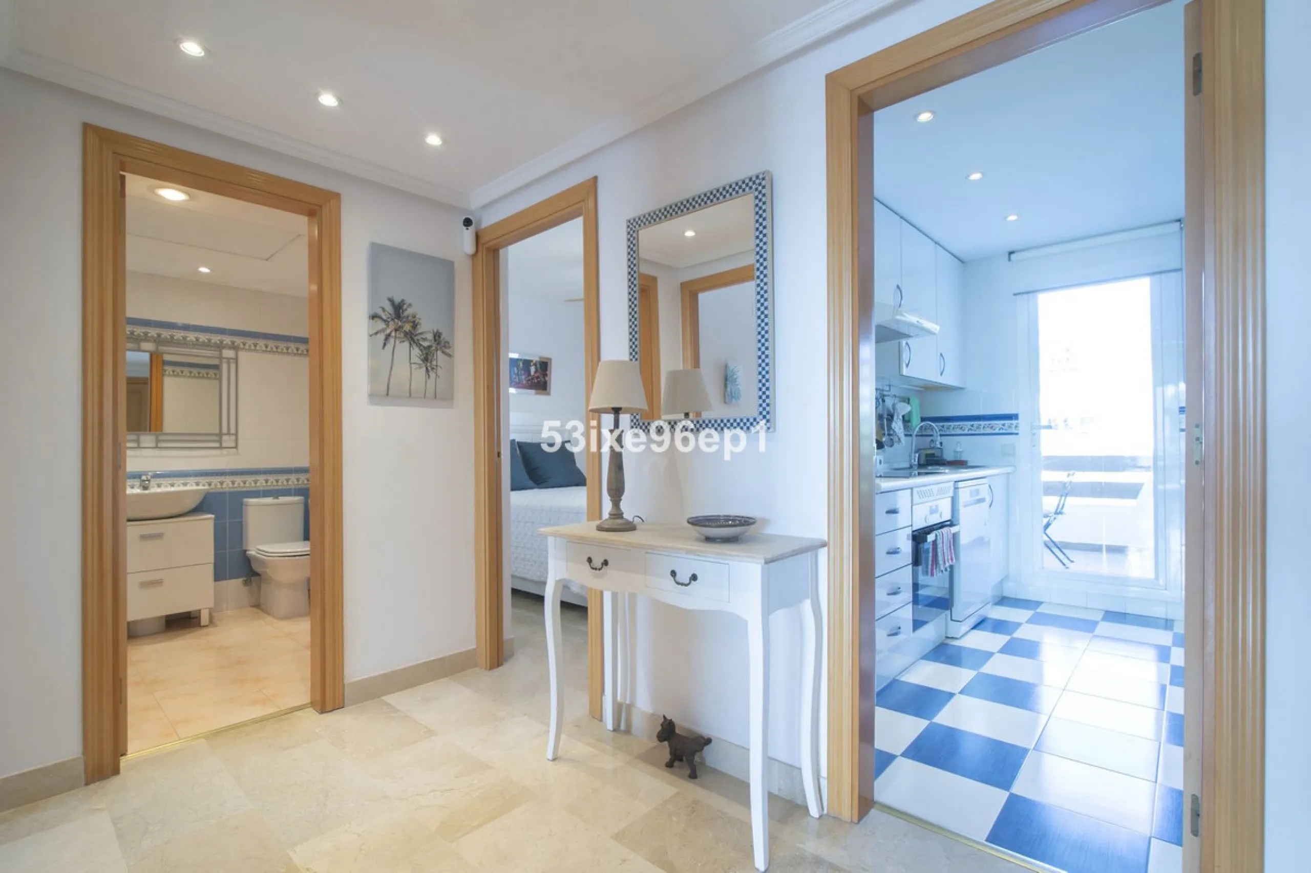 Middle Floor Apartment, Selwo, Costa del Sol.