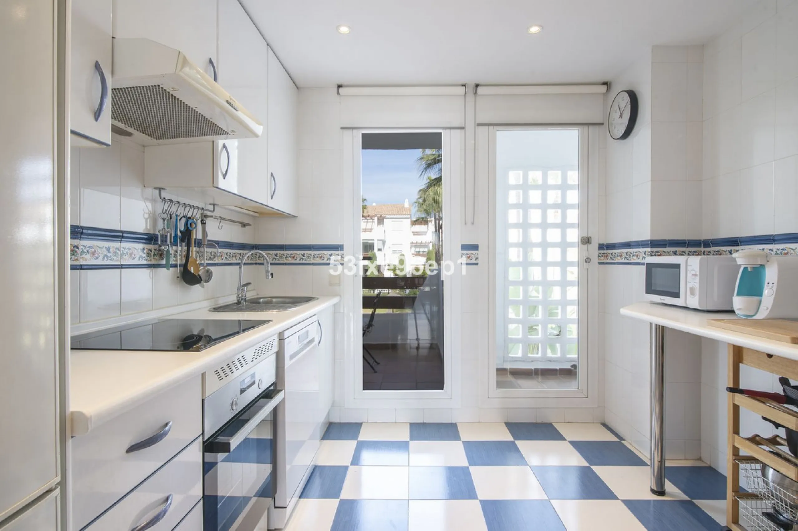 Middle Floor Apartment, Selwo, Costa del Sol.