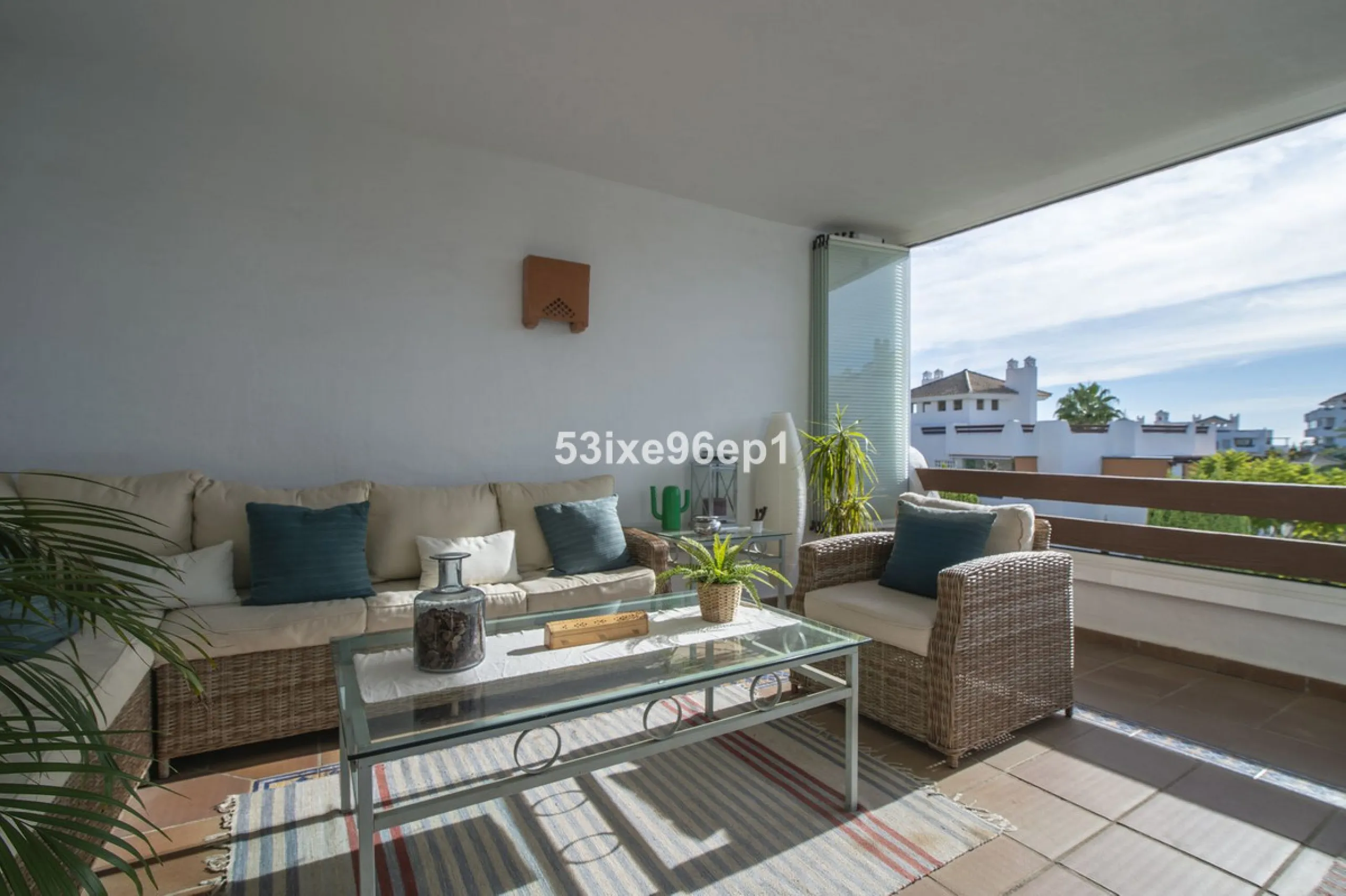 Middle Floor Apartment, Selwo, Costa del Sol.