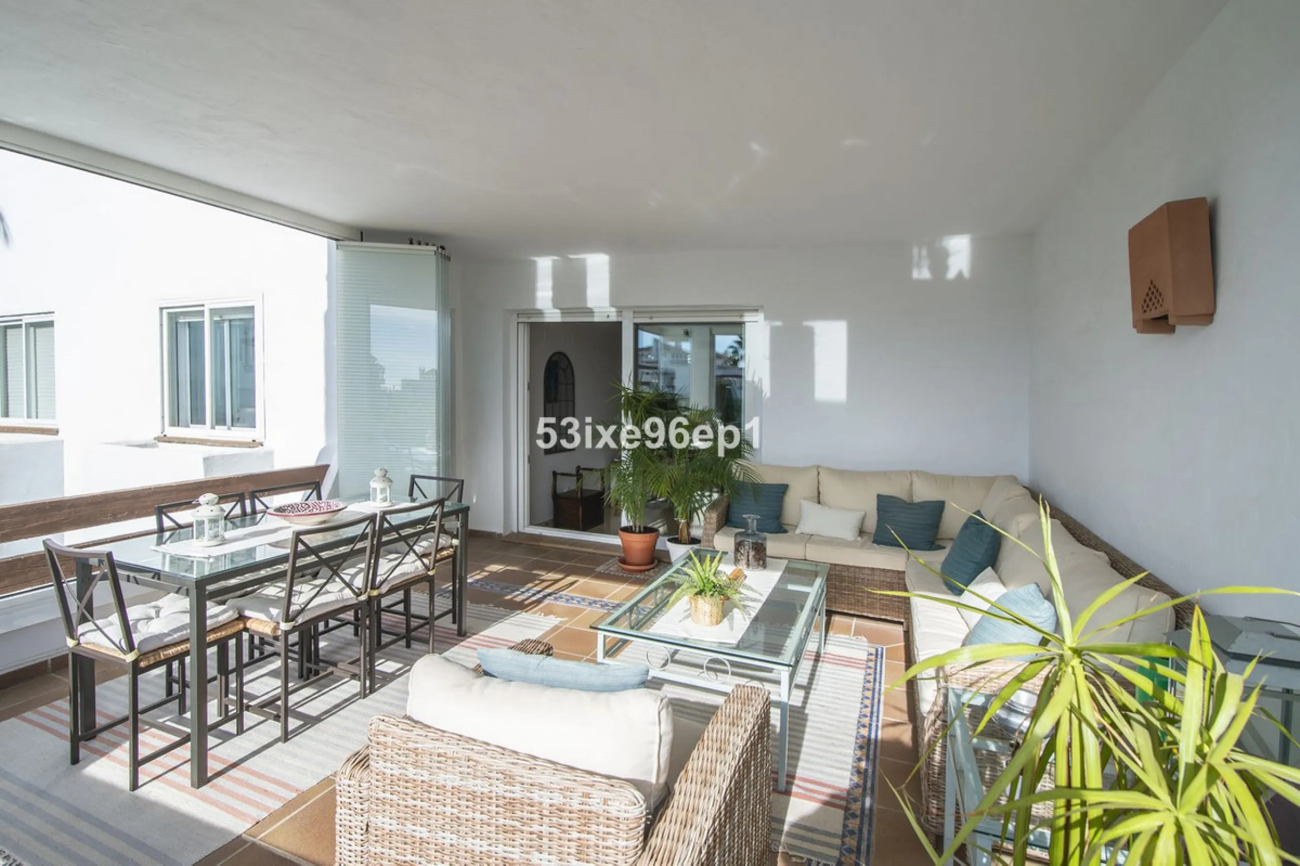 Middle Floor Apartment, Selwo, Costa del Sol.
