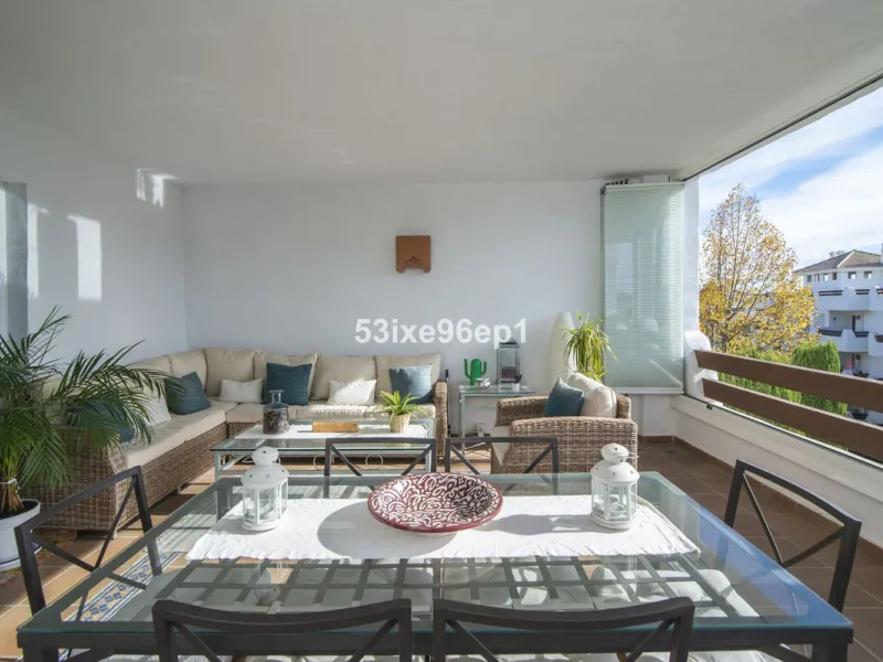 Middle Floor Apartment, Selwo, Costa del Sol.