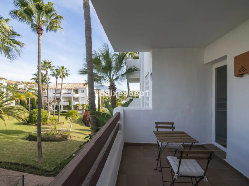 Middle Floor Apartment, Selwo, Costa del Sol.