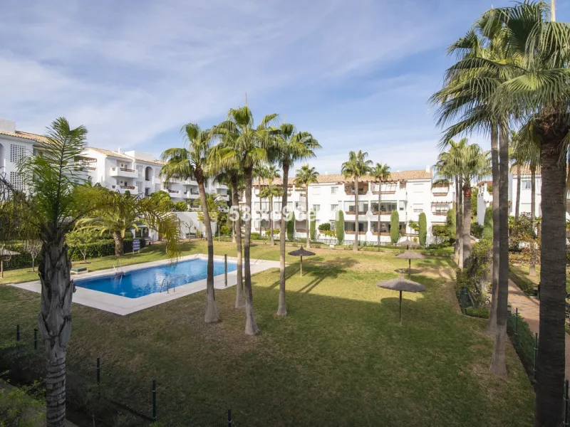 Middle Floor Apartment, Selwo, Costa del Sol.