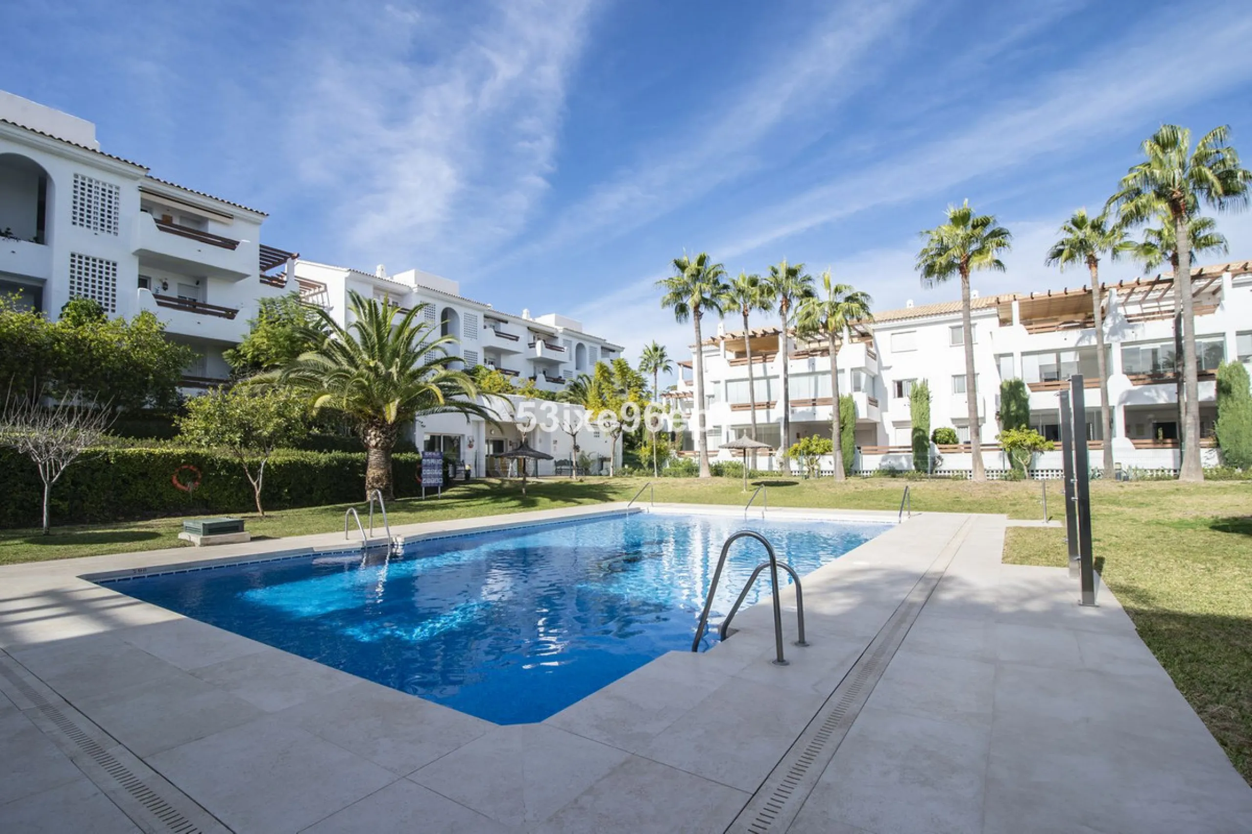 Middle Floor Apartment, Selwo, Costa del Sol.