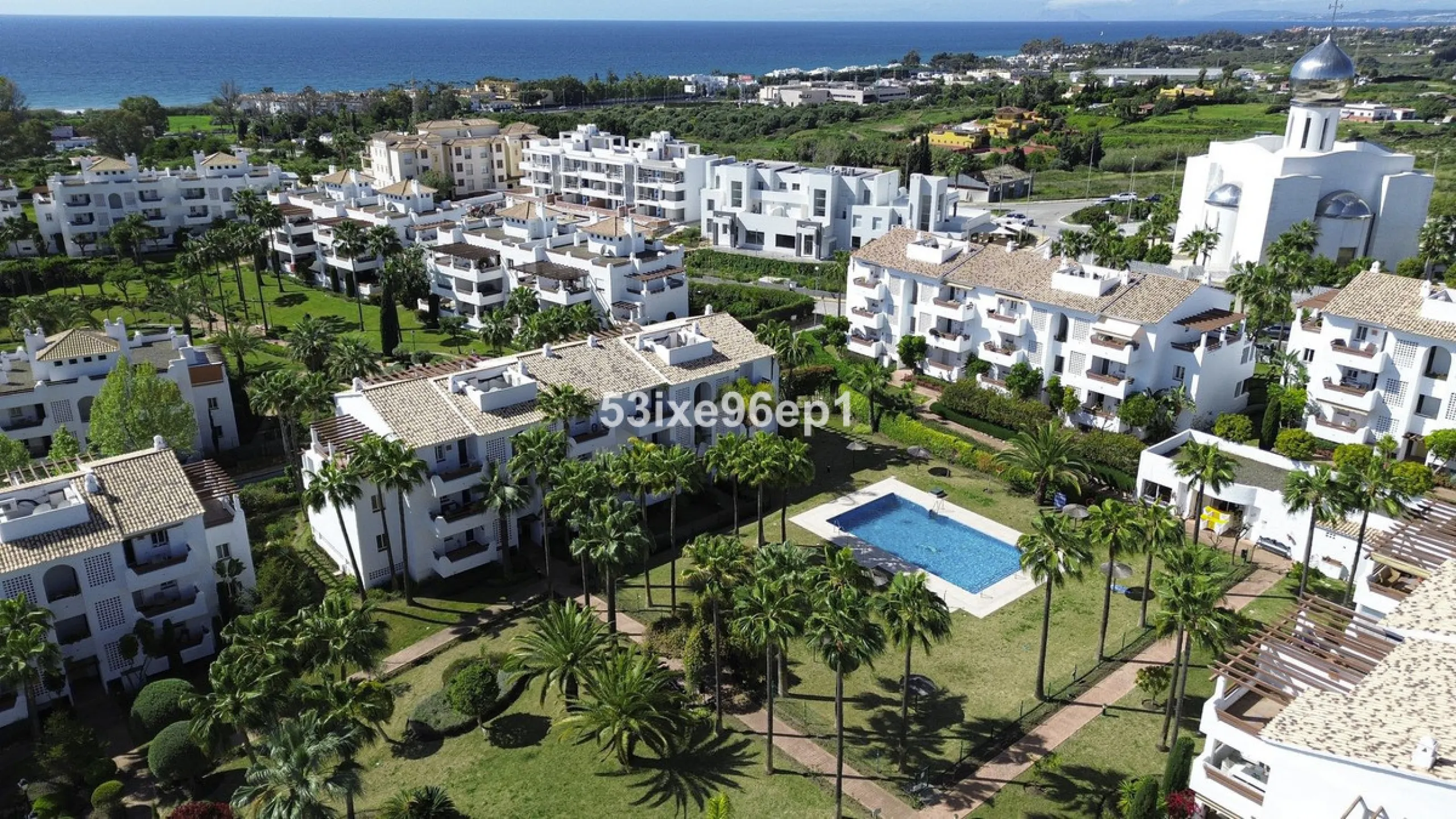 Middle Floor Apartment, Selwo, Costa del Sol.